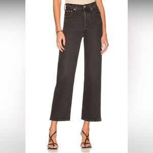 Levi’s Ribcage straight jean in black